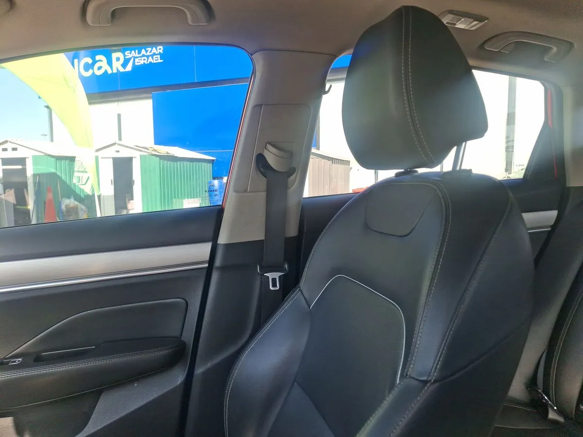 Geely Coolray 1.5 Gk Exclusive 4x2 At 5p año 2023
