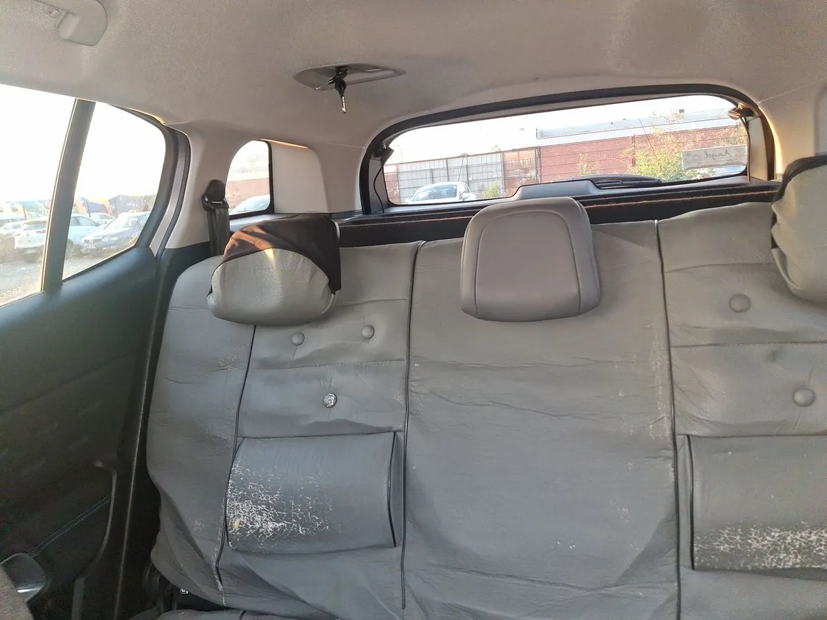 Citroen C5 Aircross 1.5 Feel Pack Diesel 4x2 130 Ss Eat8 At 5p año 2023