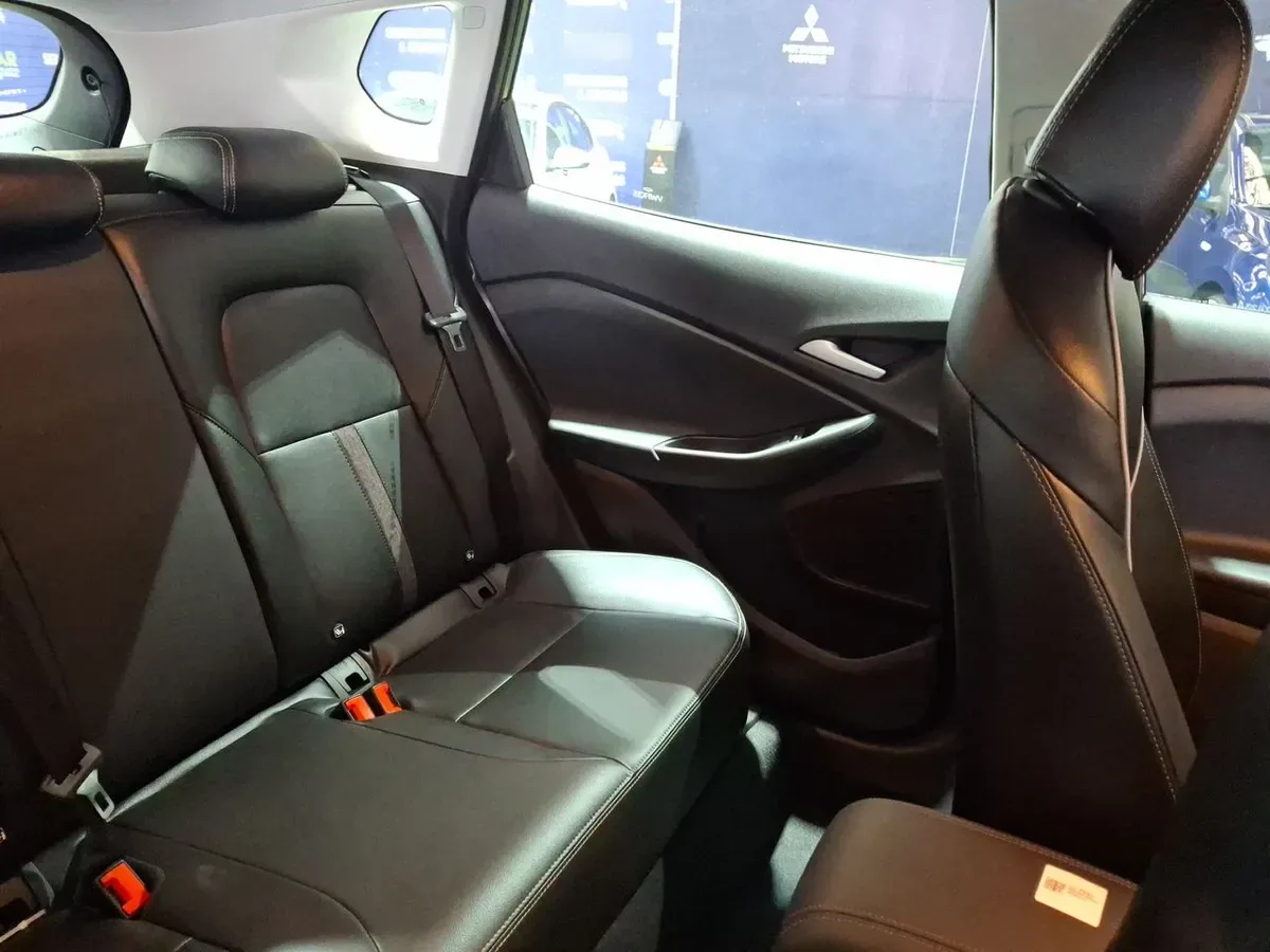 Chevrolet Tracker 1.2t Ltz T 4x2 At 5p año 2026
