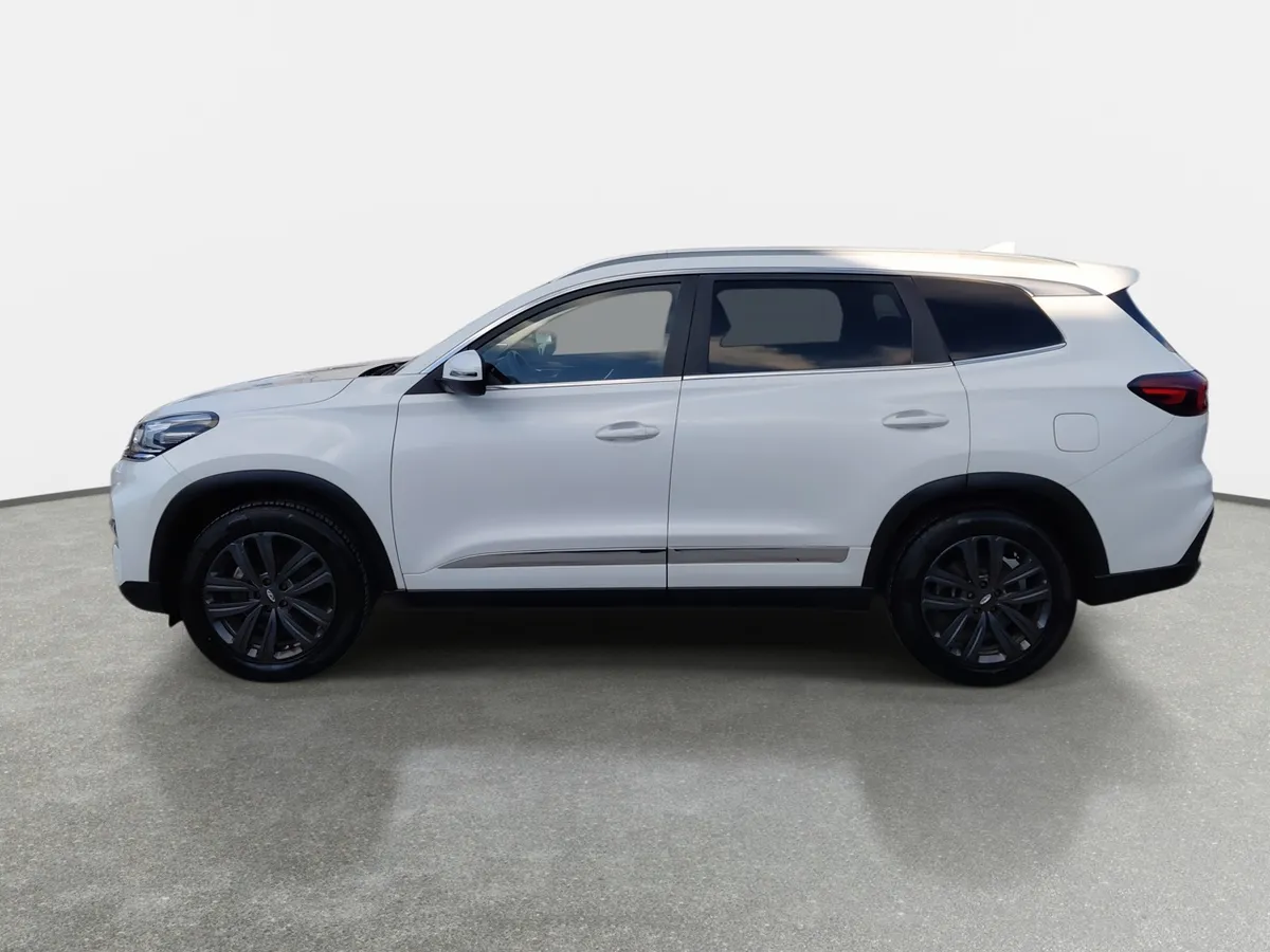 Chery Tiggo 8 1.5t Gl 4x2 Mt6 5p año 2023