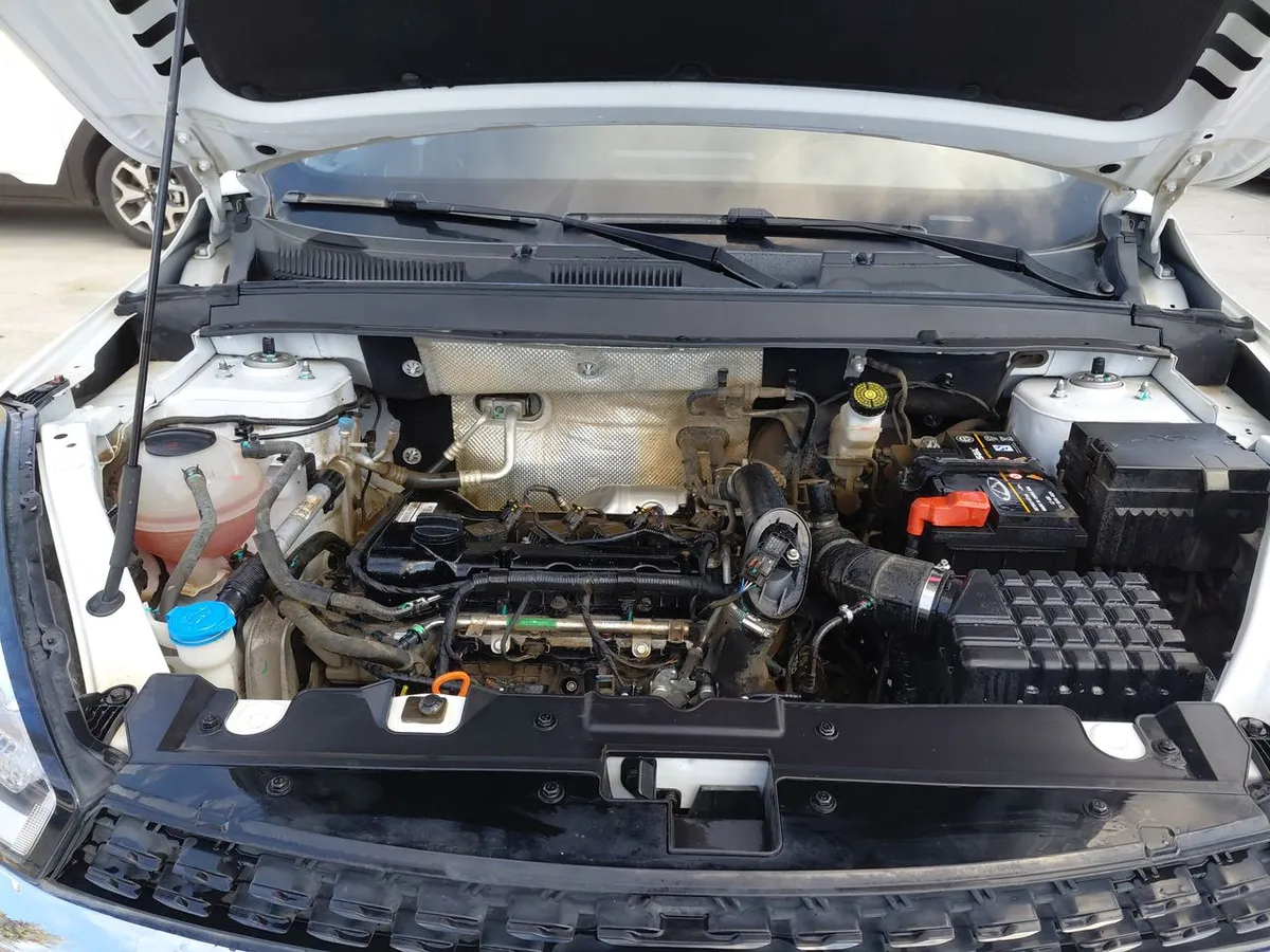 Chery Tiggo 8 1.5t Gl 4x2 Mt6 5p año 2023