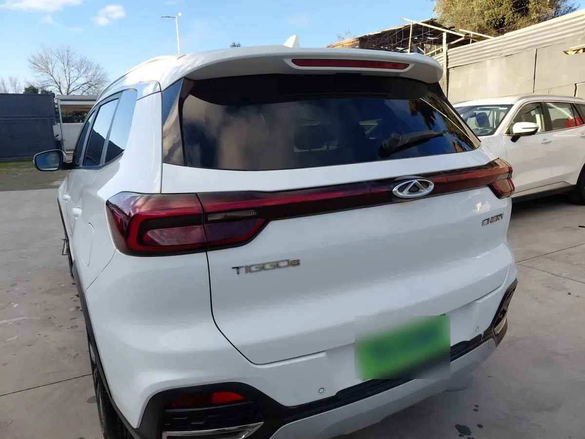 Chery Tiggo 8 1.5t Gl 4x2 Mt6 5p año 2023