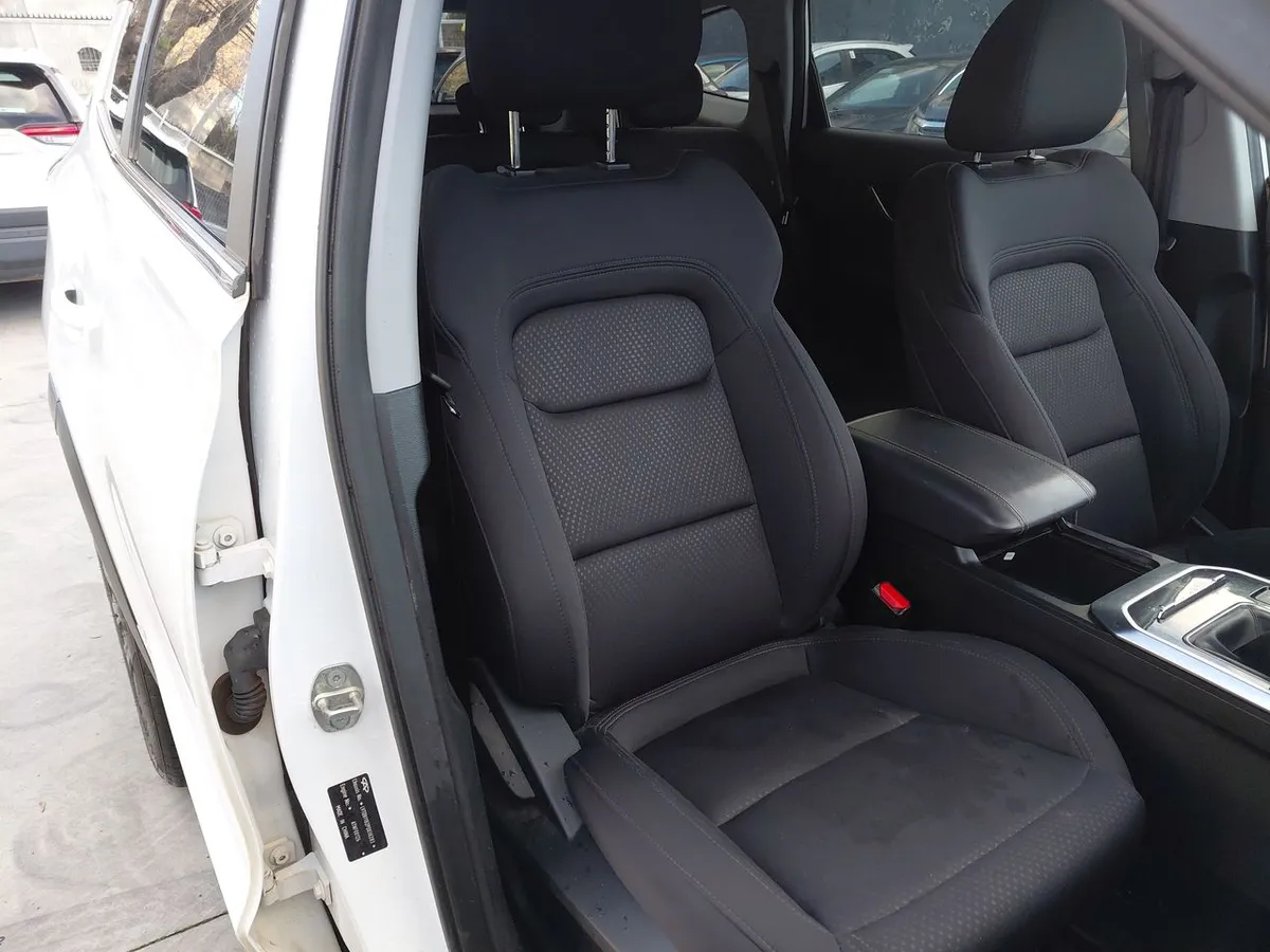 Chery Tiggo 8 1.5t Gl 4x2 Mt6 5p año 2023