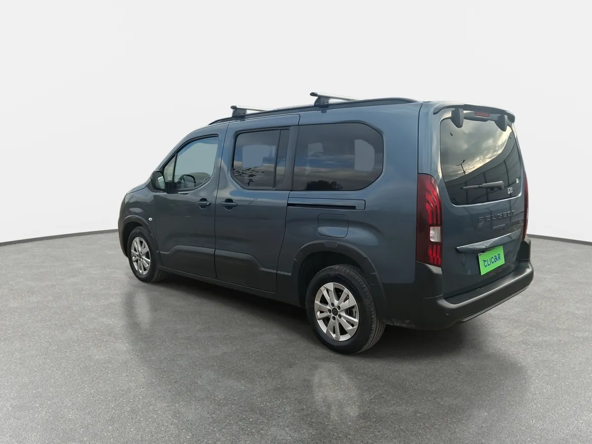 Peugeot Rifter 1.5 Mca Allure Bluehdi Diesel 130 4x2 Eat8 5p año 2025
