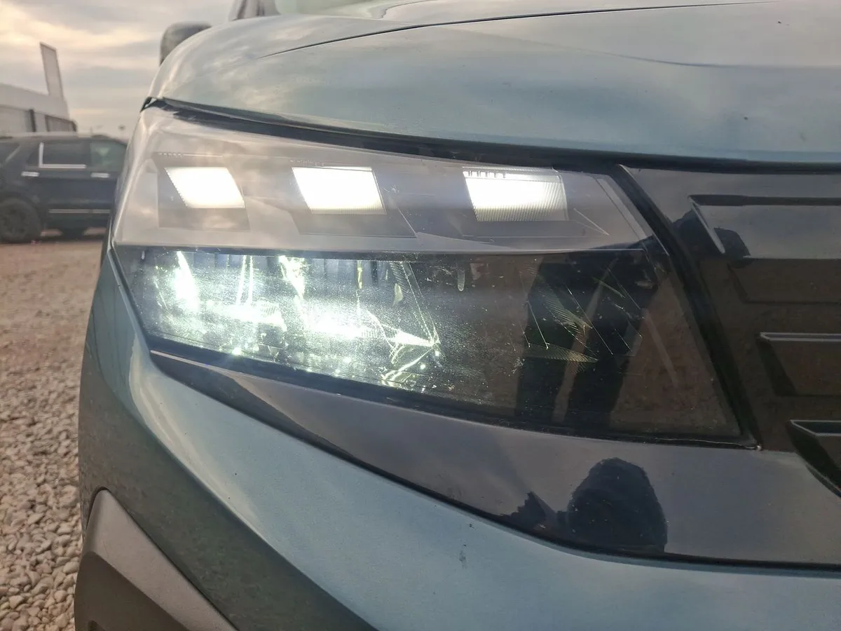 Peugeot Rifter 1.5 Mca Allure Bluehdi Diesel 130 4x2 Eat8 5p año 2025