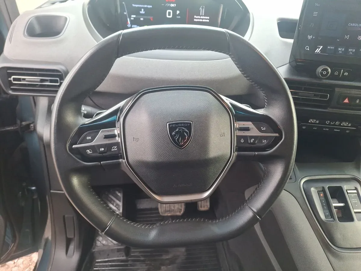 Peugeot Rifter 1.5 Mca Allure Bluehdi Diesel 130 4x2 Eat8 5p año 2025