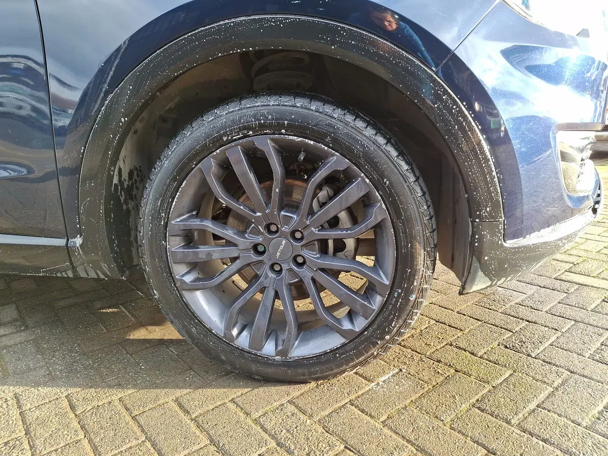 Jetour X70 1.5t Gls 4x2 Mt 5p año 2022