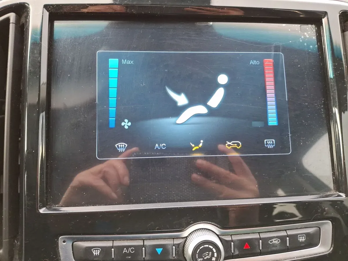 Jetour X70 1.5t Gls 4x2 Mt 5p año 2022