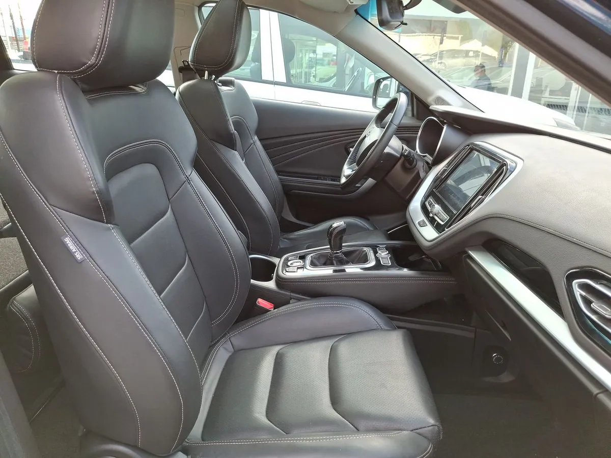 Jetour X70 1.5t Gls 4x2 Mt 5p año 2022