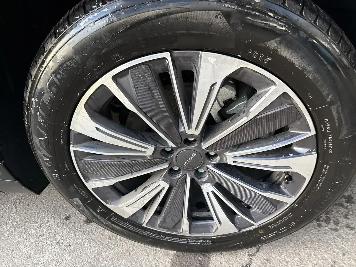Jetour Dashing 1.5t Lux 4x2 Mt 5p año 2024