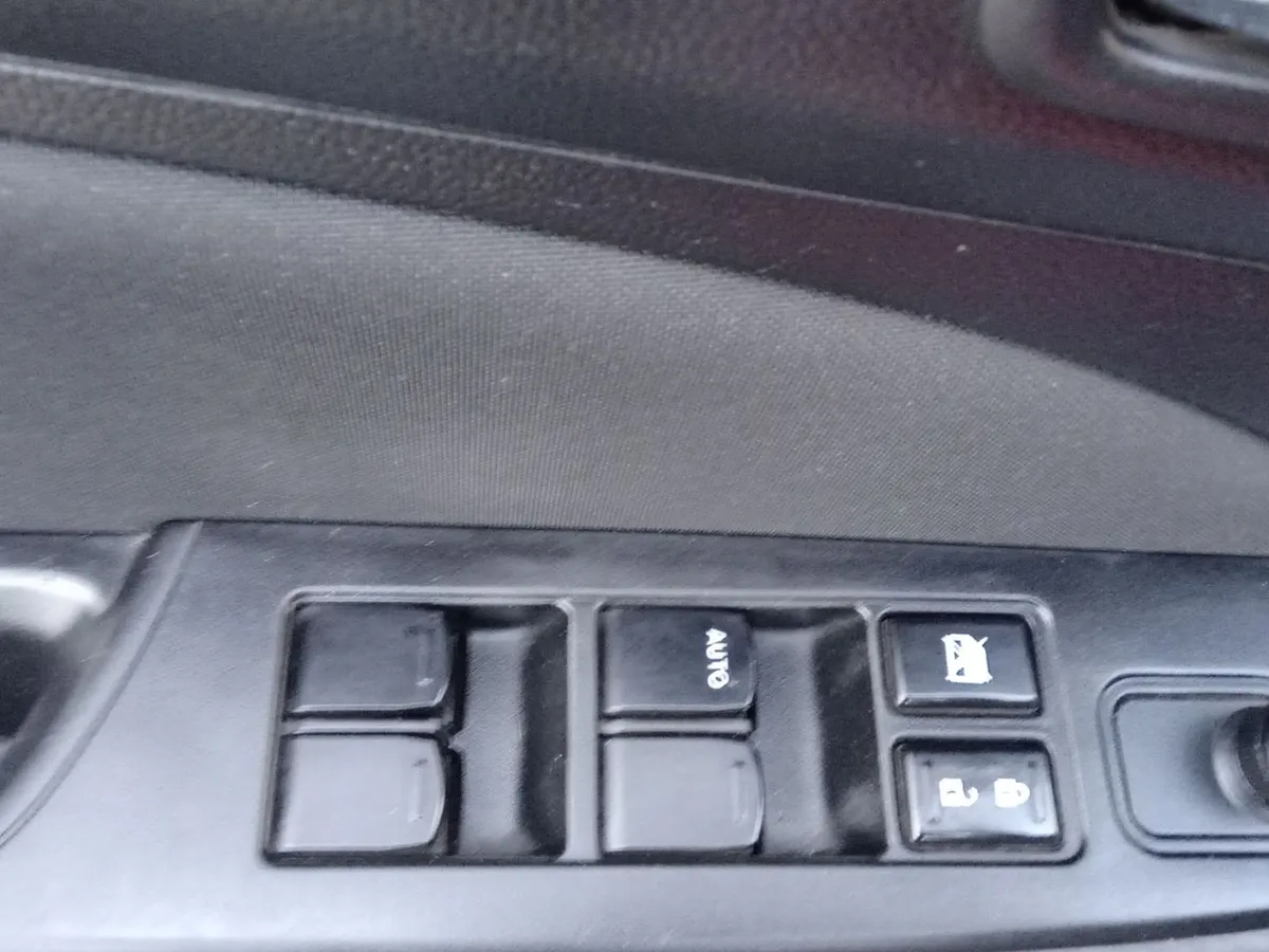 Suzuki Swift 1.2 Gl 4x2 Hb Mt 5p año 2022