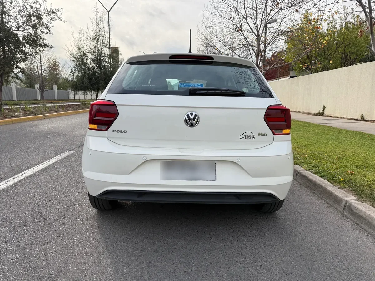VOLKSWAGEN POLO 1.6 Trendline Mt año 2020