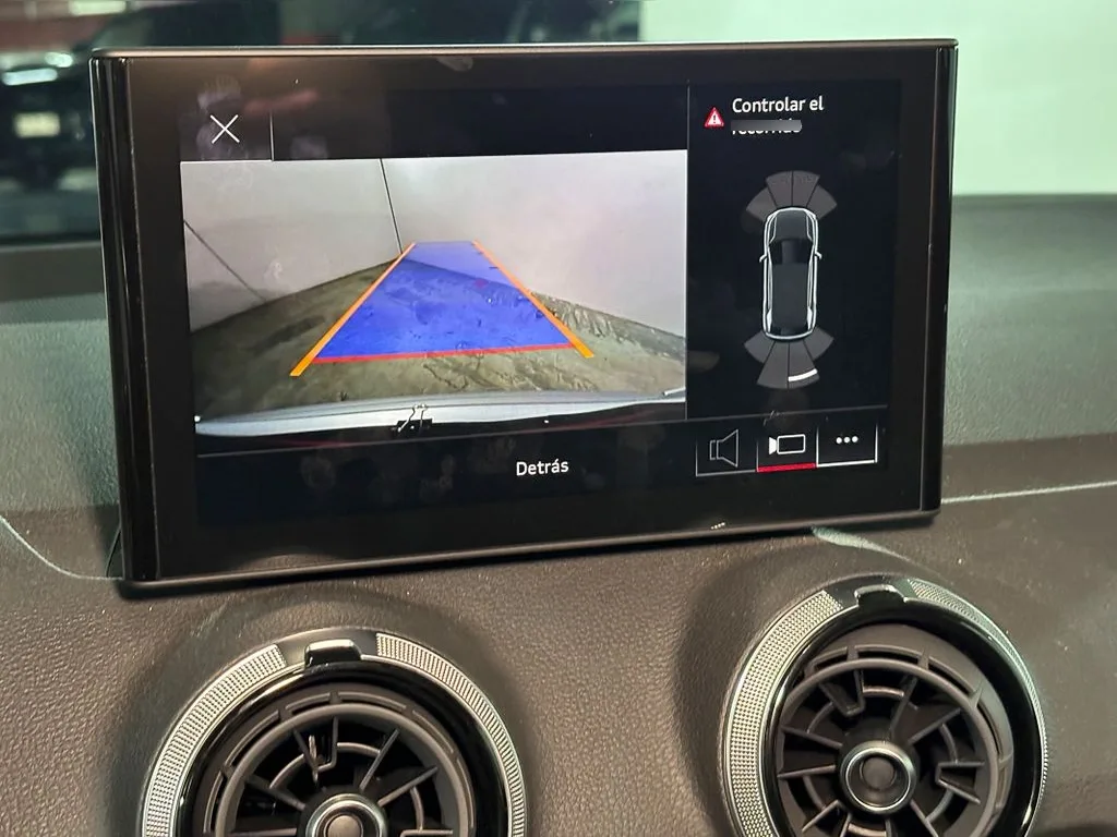 Audi Q2 1.4 35 Tfsi 4x2 At 5p año 2025
