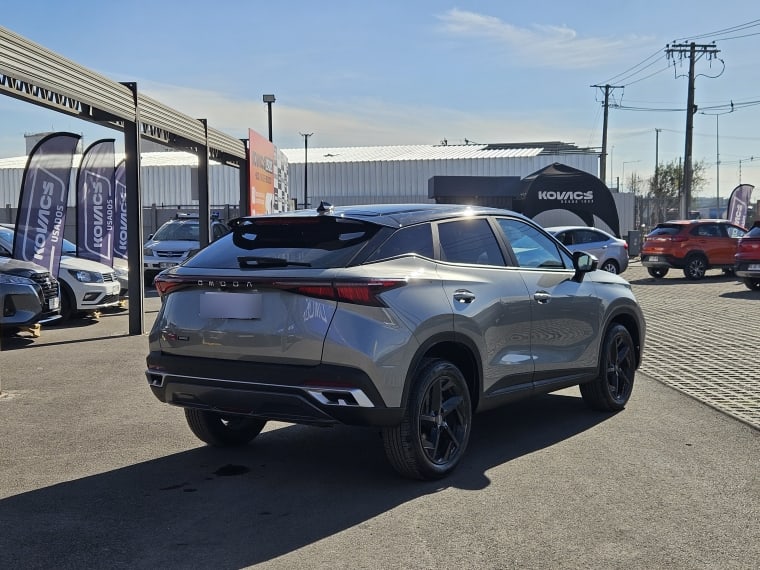 Omoda C5 1.5t Cvt Luxury año 2026