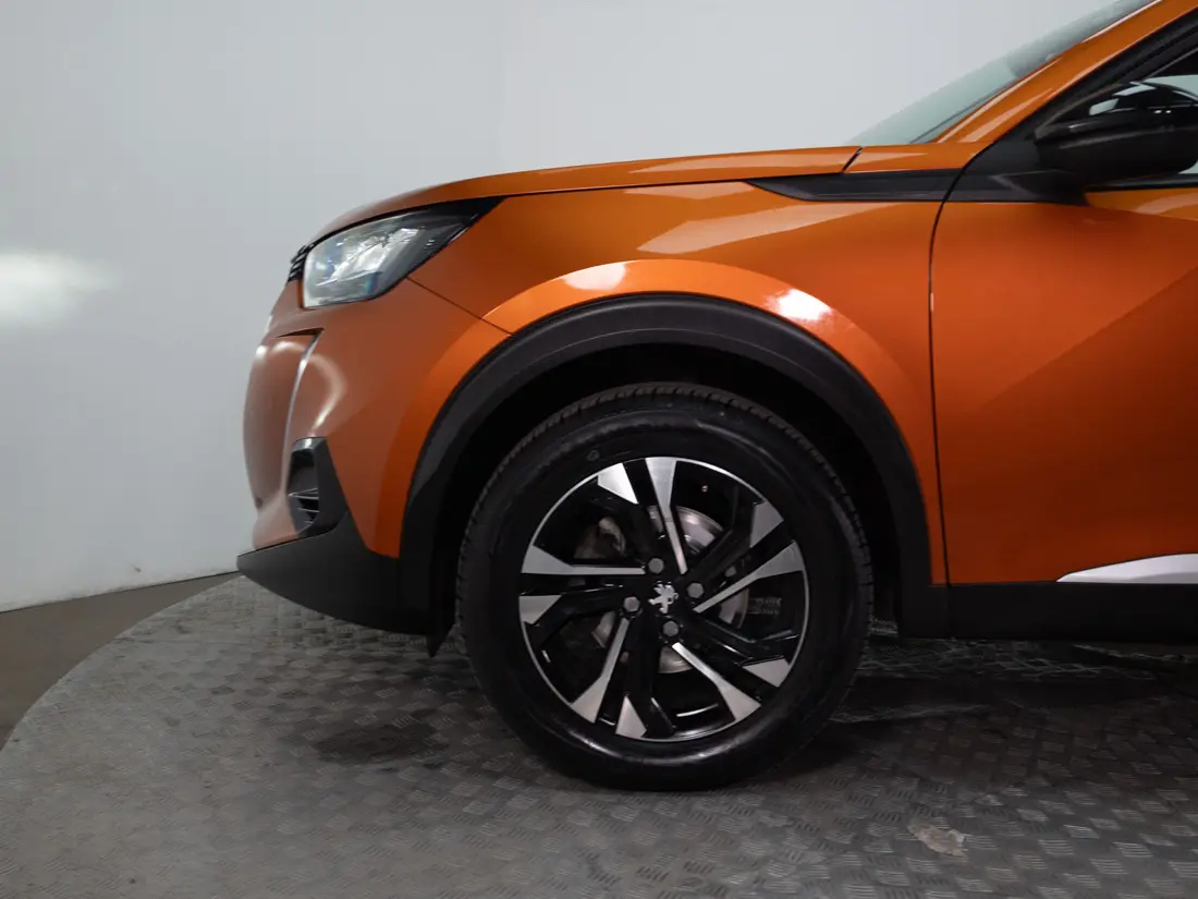 Peugeot 2008 2008 1.2 Active Pack Puretech 130 Mt año 2023