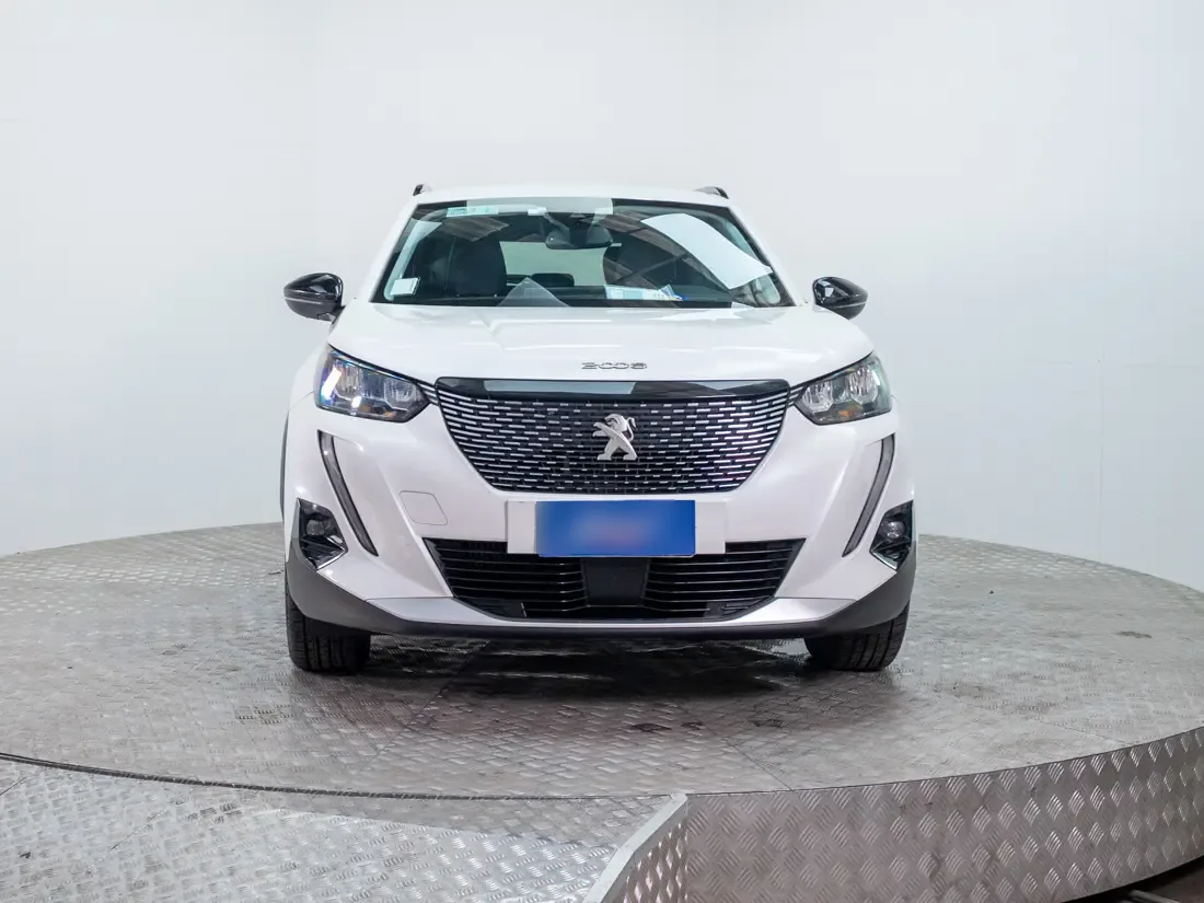 Peugeot 2008 2008 1.5 Allure Bluehdi 130 At Diesel año 2022