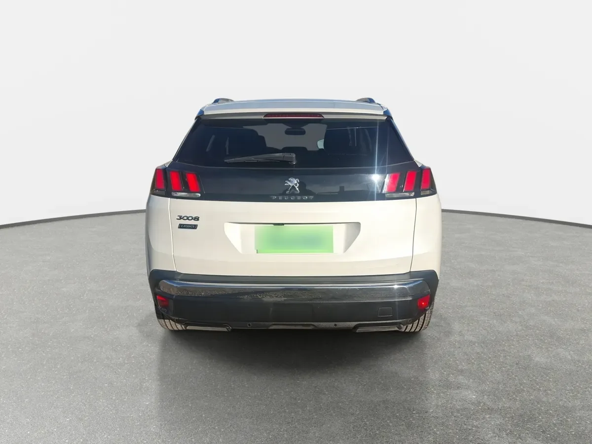Peugeot 3008 1.5 Active Bluehdi 4x2 130 Mt6 5p año 2019