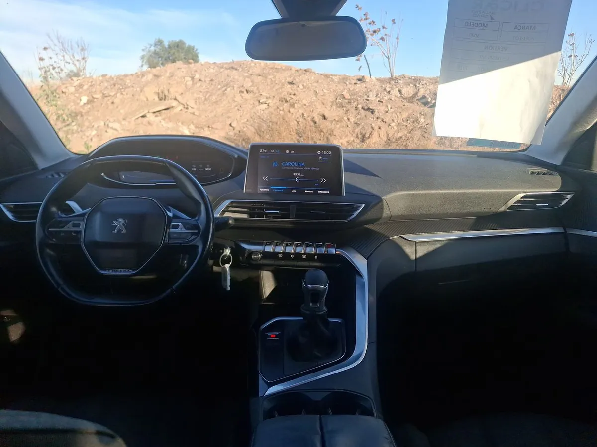 Peugeot 3008 1.5 Active Bluehdi 4x2 130 Mt6 5p año 2019