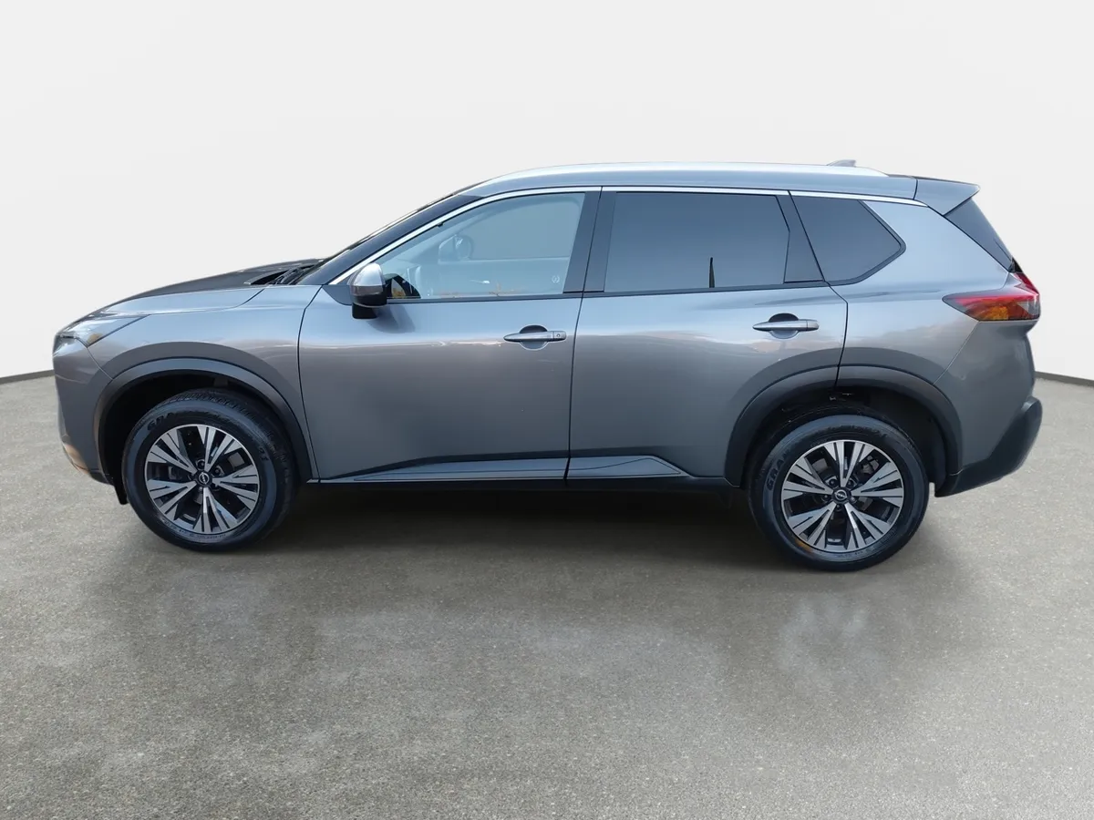 Nissan X-Trail 2.5 Advance 4x2 3row Cvt At 5p año 2023