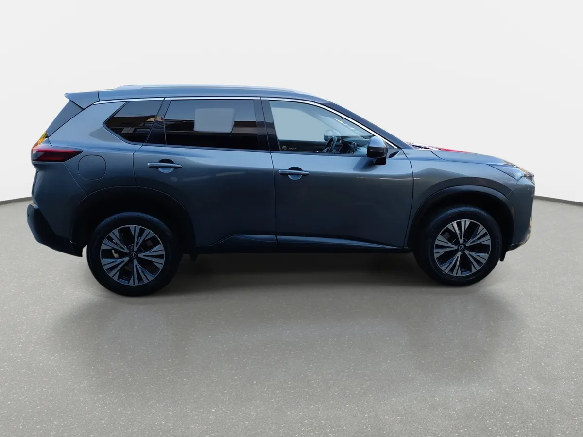 Nissan X-Trail 2.5 Advance 4x2 3row Cvt At 5p año 2023