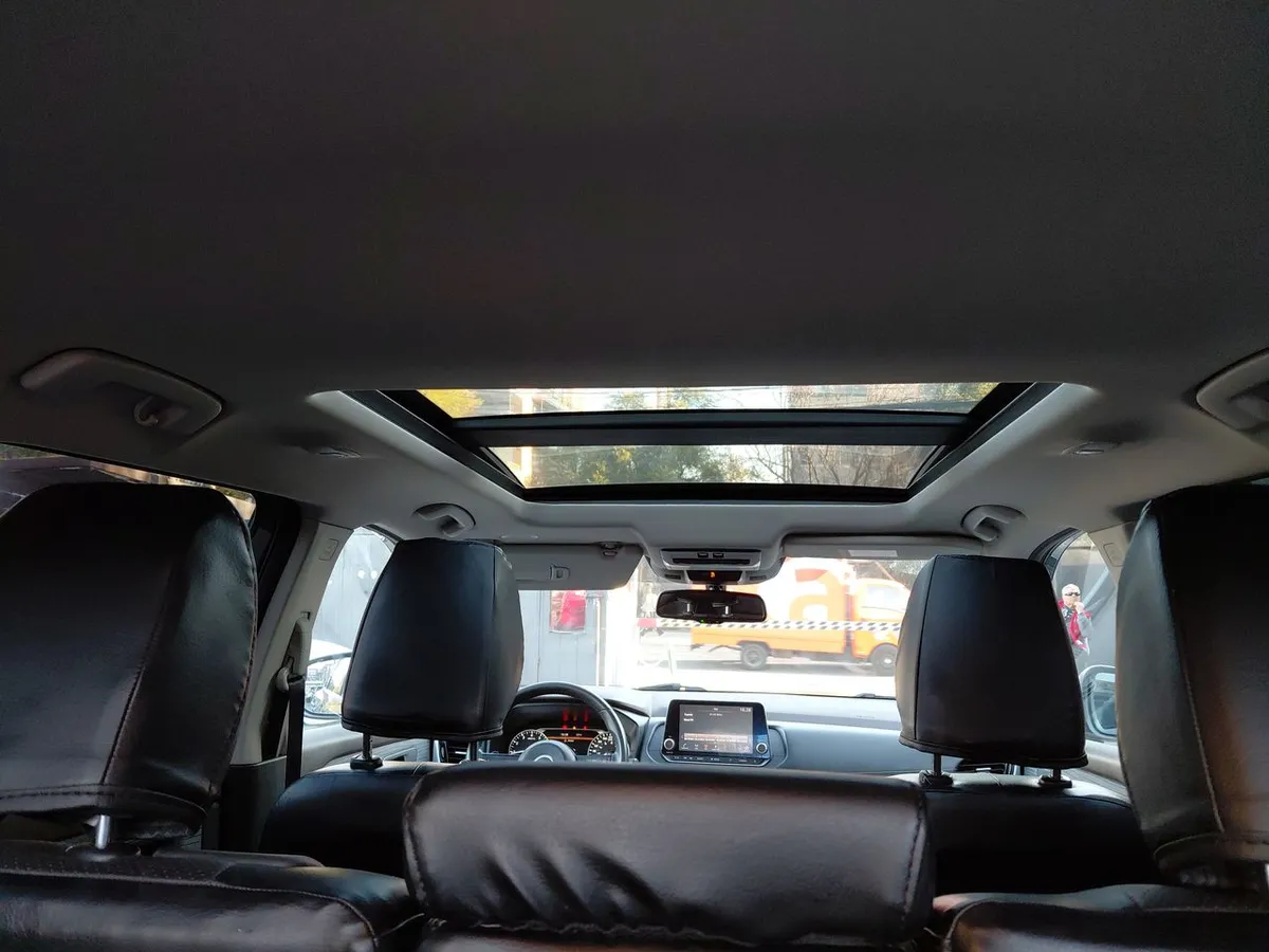Nissan X-Trail 2.5 Advance 4x2 3row Cvt At 5p año 2023