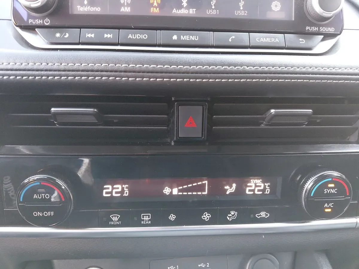 Nissan X-Trail 2.5 Advance 4x2 3row Cvt At 5p año 2023