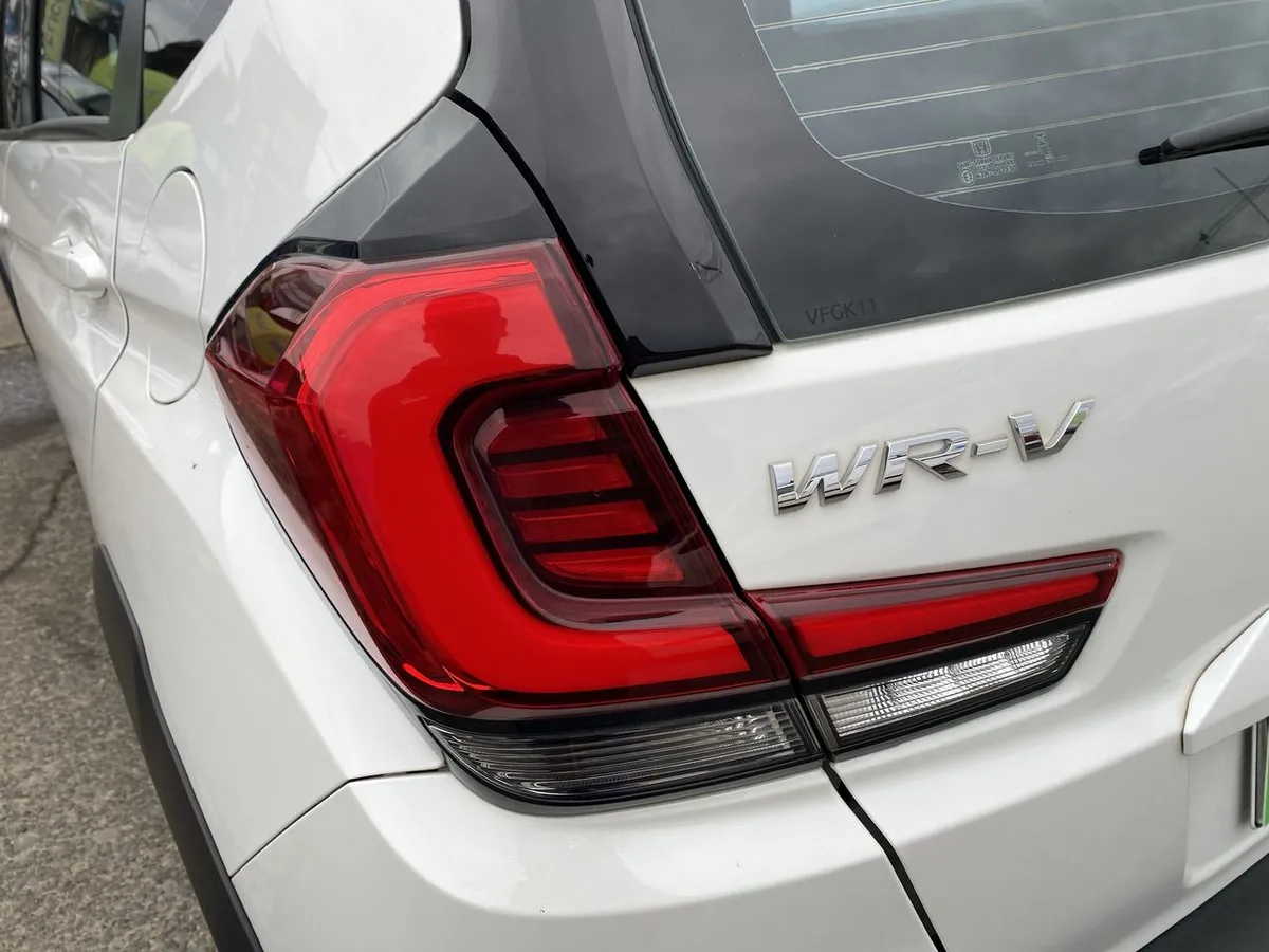 Honda Wr-V 1.5 Ex 4x2 Cvt At 5p año 2025