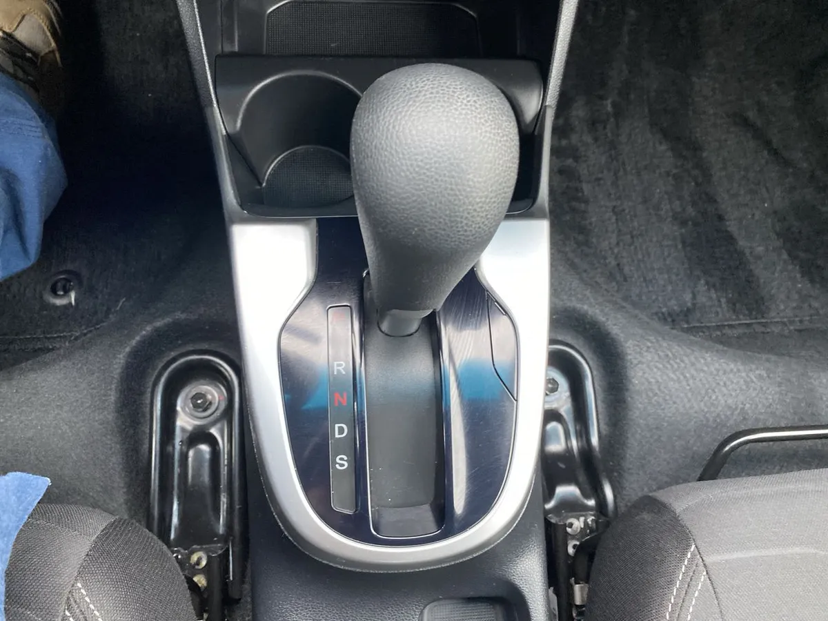 Honda Wr-V 1.5 Ex 4x2 Cvt At 5p año 2025