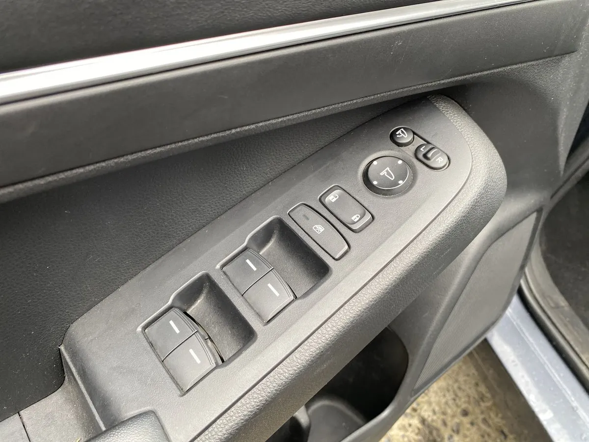 Honda Hr-V 1.5 Exl 4x2 Cvt At 5p año 2024