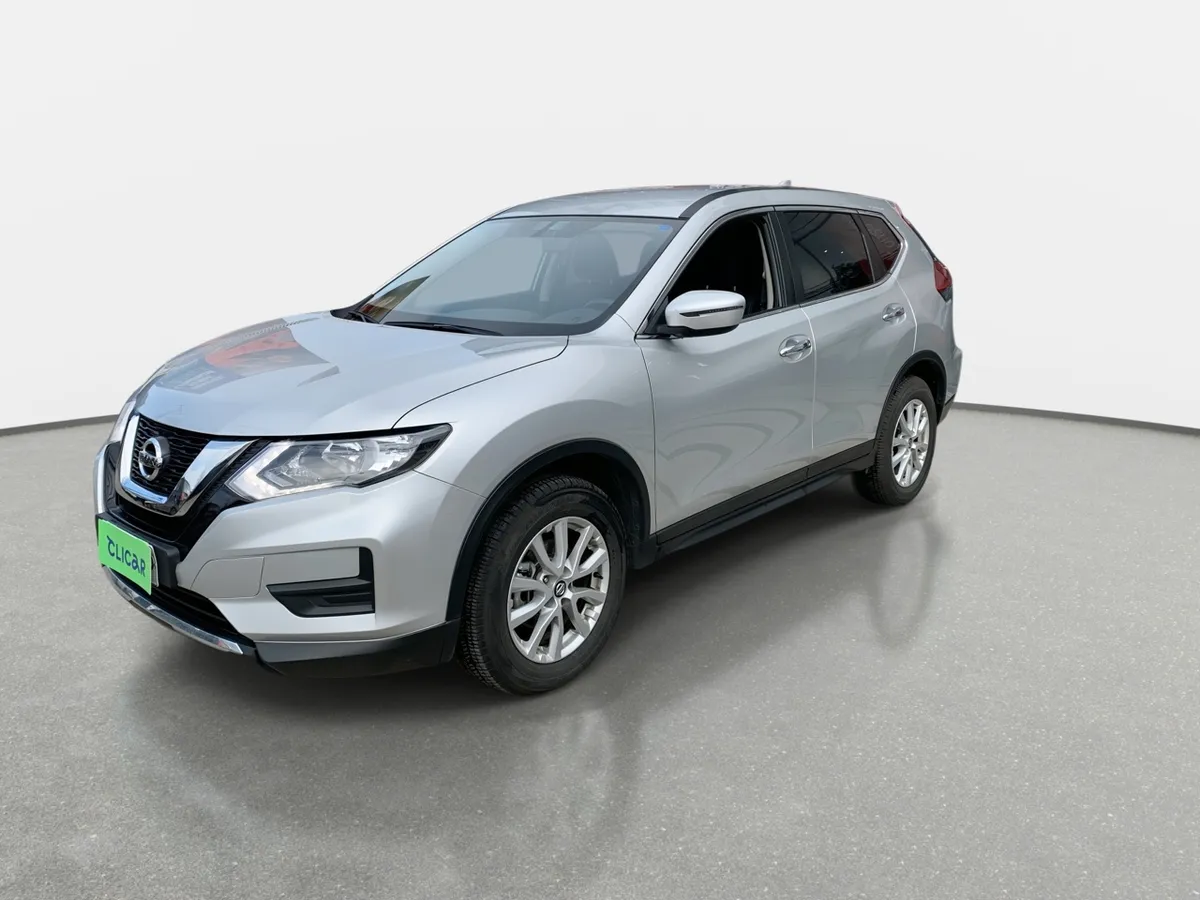 Nissan X-Trail 2.5 Sense 4x2 2row Cvt At 5p año 2023