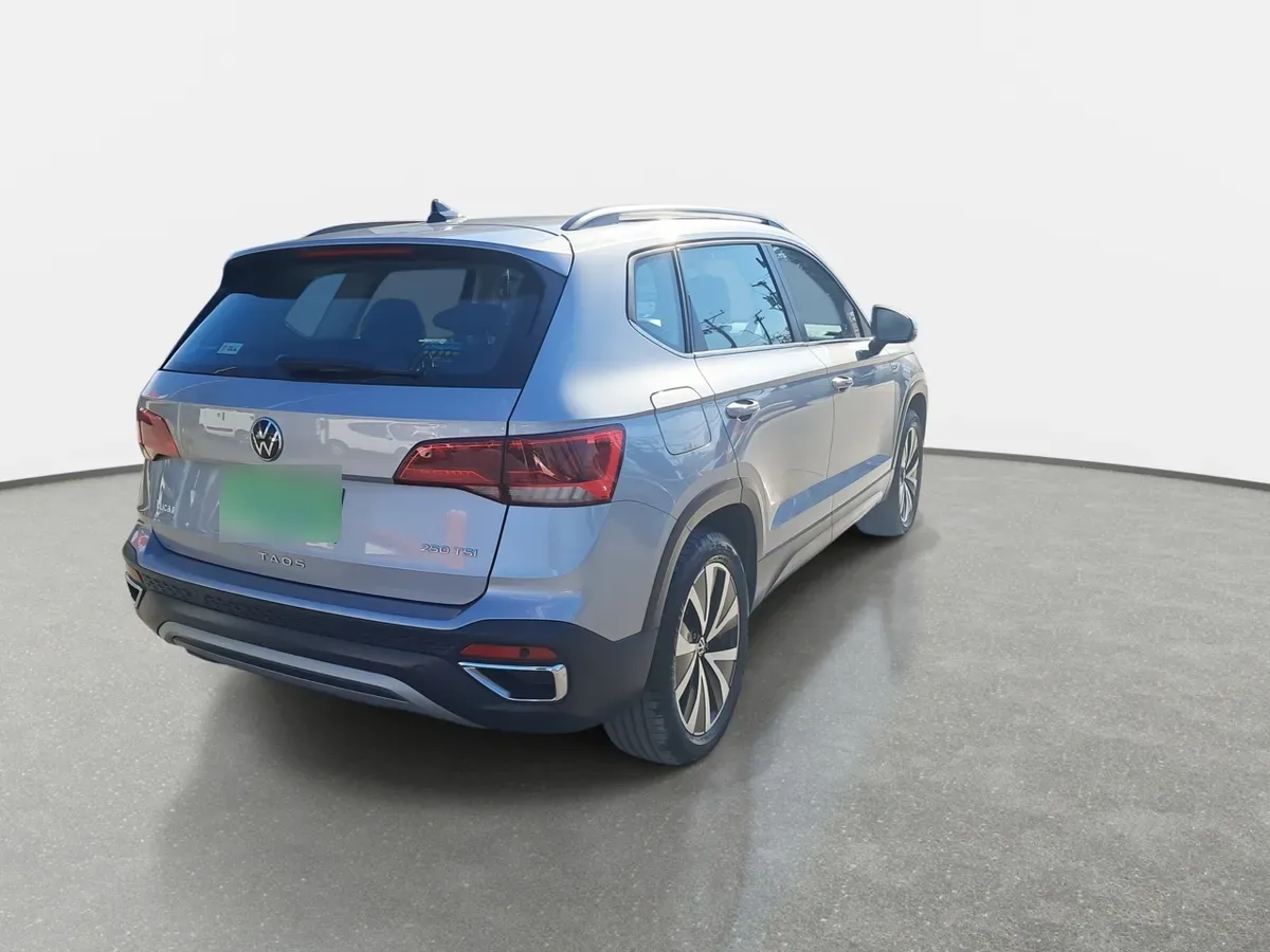 Volkswagen Taos 1.4 Tsi Comfortline 4x2 At 5p año 2026