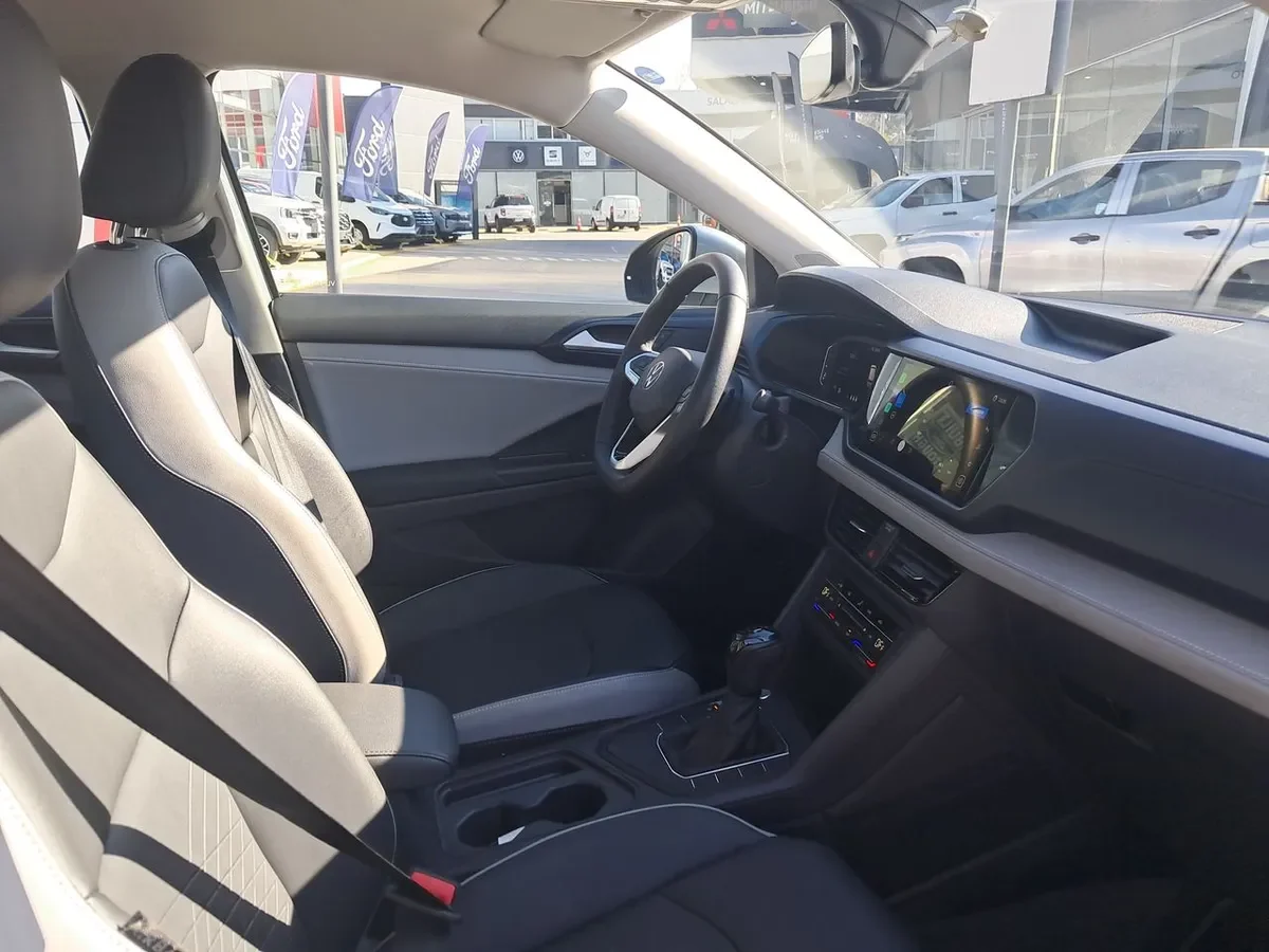Volkswagen Taos 1.4 Tsi Comfortline 4x2 At 5p año 2026