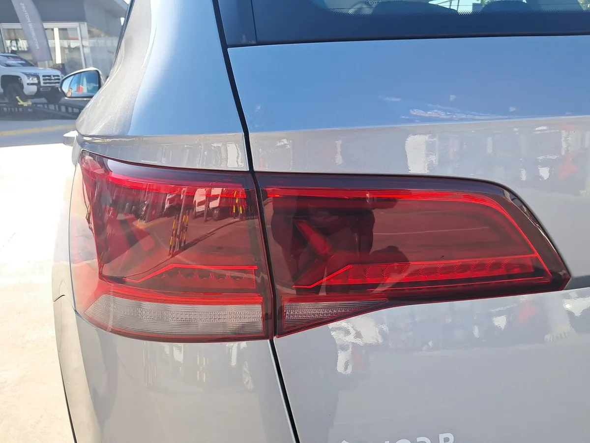 Volkswagen Taos 1.4 Tsi Comfortline 4x2 At 5p año 2026