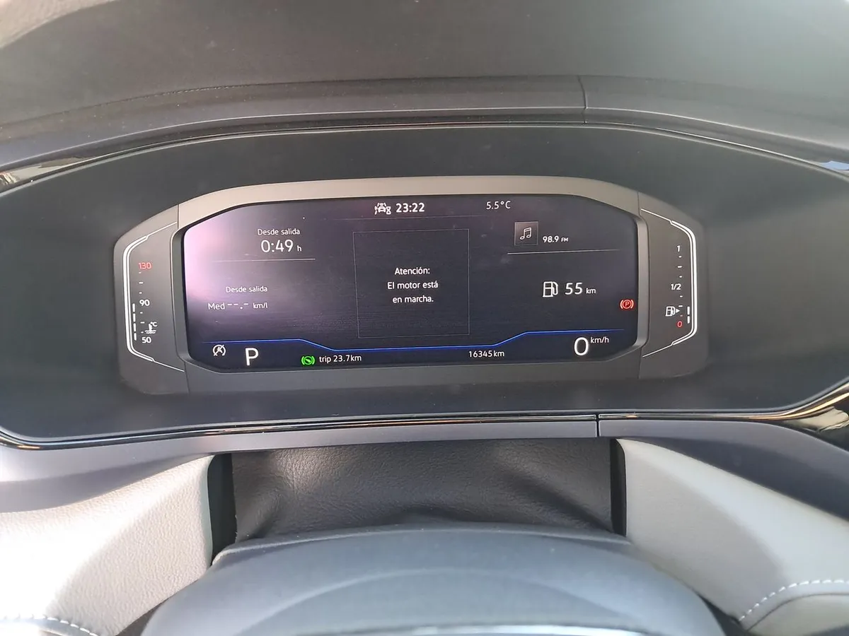 Volkswagen Taos 1.4 Tsi Comfortline 4x2 At 5p año 2026