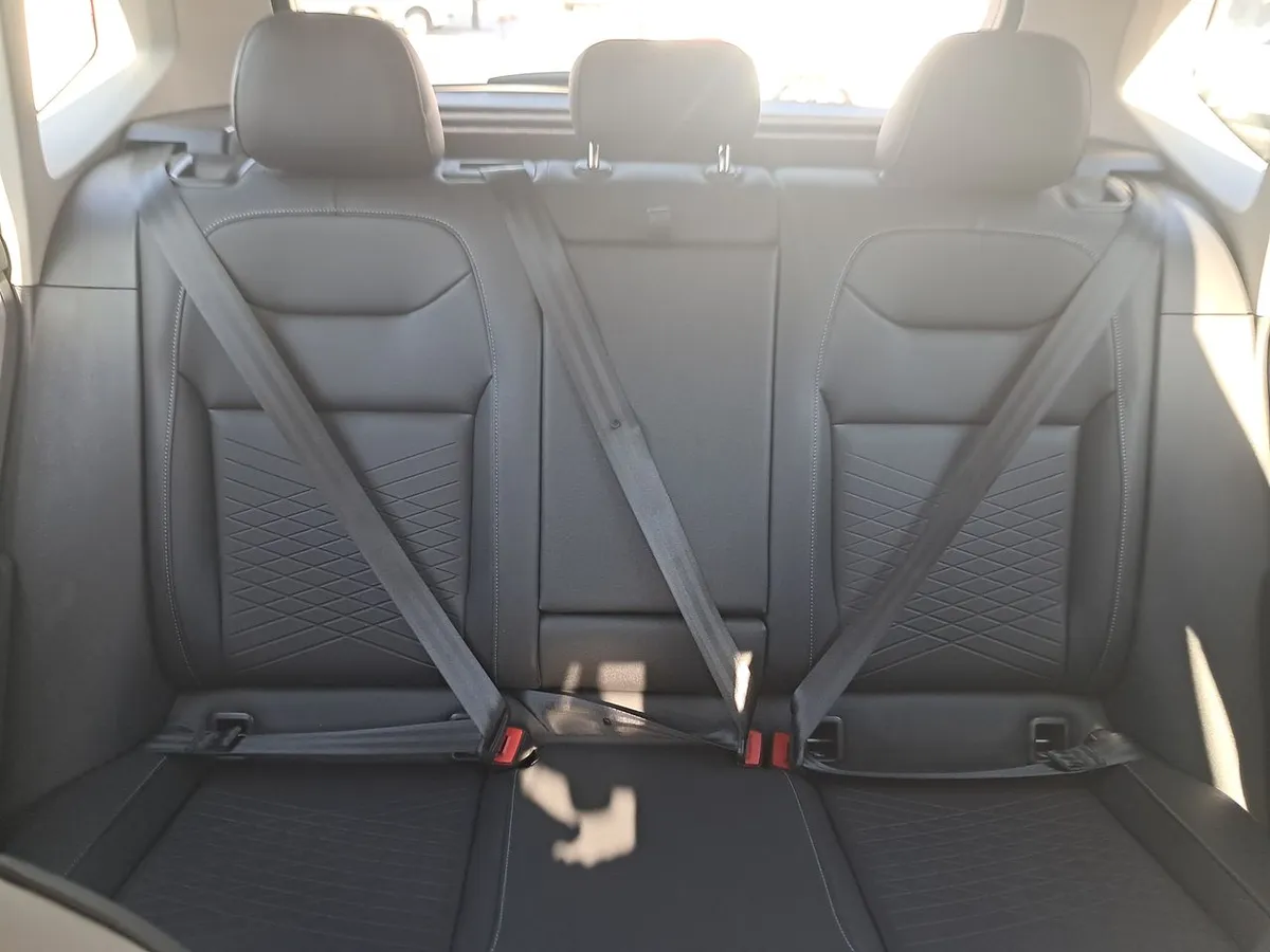Volkswagen Taos 1.4 Tsi Comfortline 4x2 At 5p año 2026