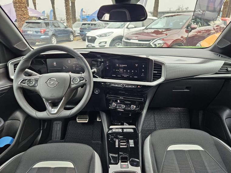 Opel Mokka Elegance 1.2t Aut año 2025