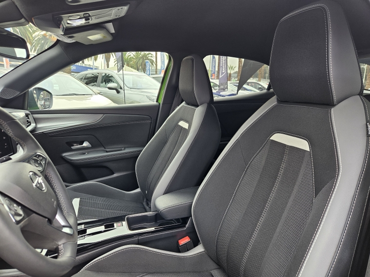 Opel Mokka Elegance 1.2t Aut año 2025