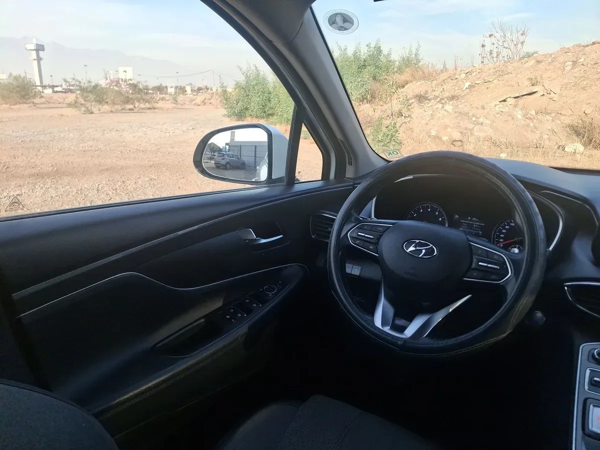 Hyundai Santa Fe 2.5 Value Fl 4x2 At 5p año 2022