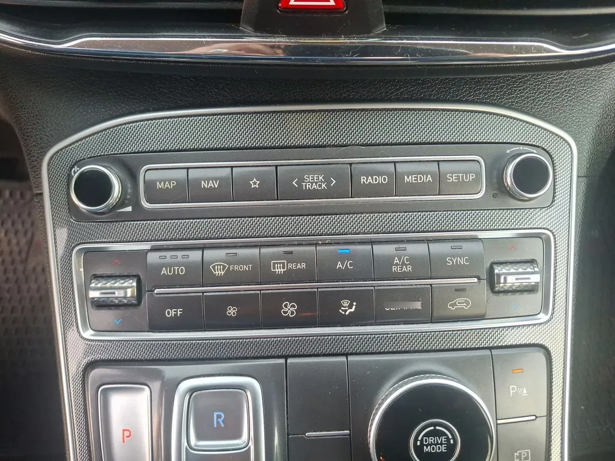 Hyundai Santa Fe 2.5 Value Fl 4x2 At 5p año 2022