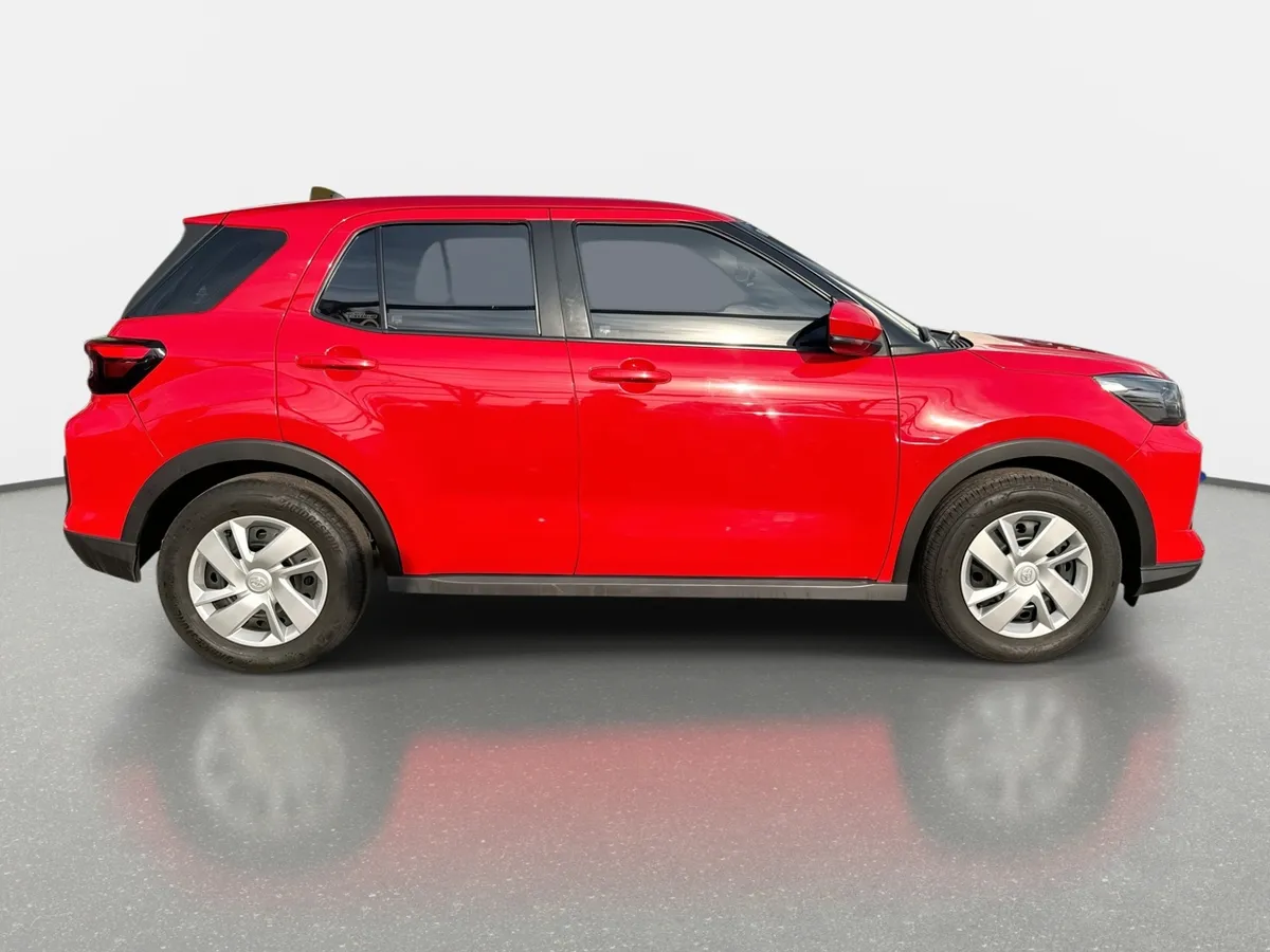 Toyota Raize 1.2 I 4x2 Mt 5p año 2023