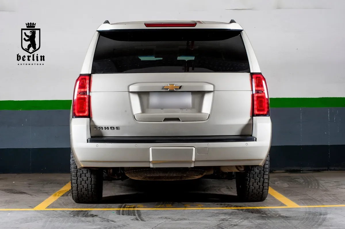 Chevrolet Tahoe 5.3 Lt Iv Su At 4x4 año 2017