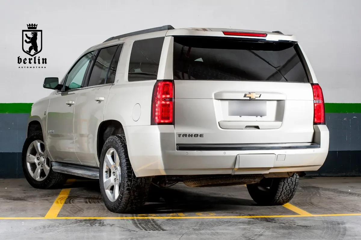 Chevrolet Tahoe 5.3 Lt Iv Su At 4x4 año 2017