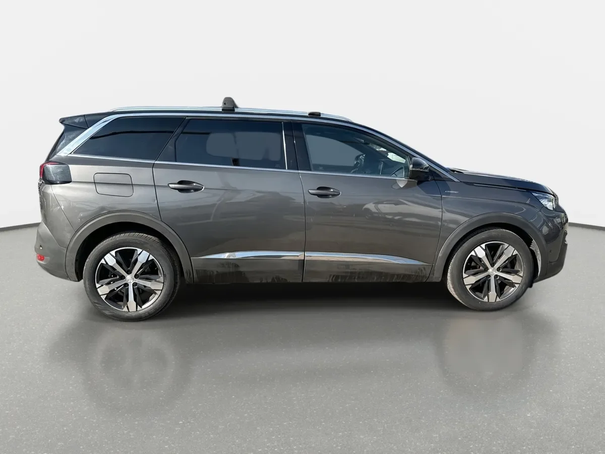 Peugeot 5008 1.6 Gt-Line 4x2 At 5p año 2019