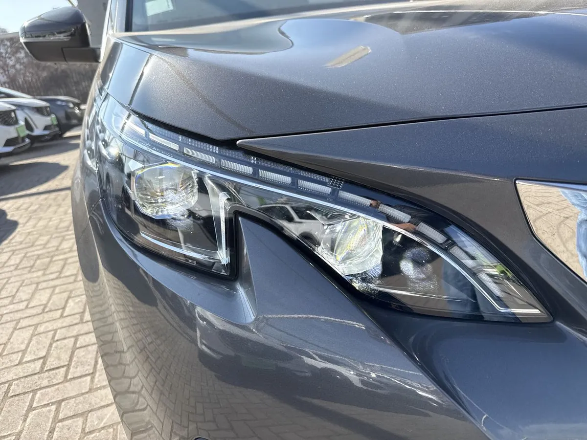 Peugeot 5008 1.6 Gt-Line 4x2 At 5p año 2019