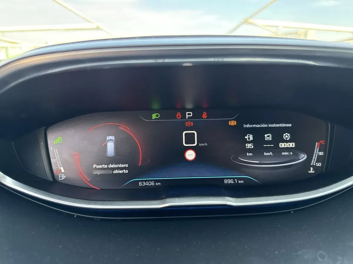Peugeot 5008 1.6 Gt-Line 4x2 At 5p año 2019