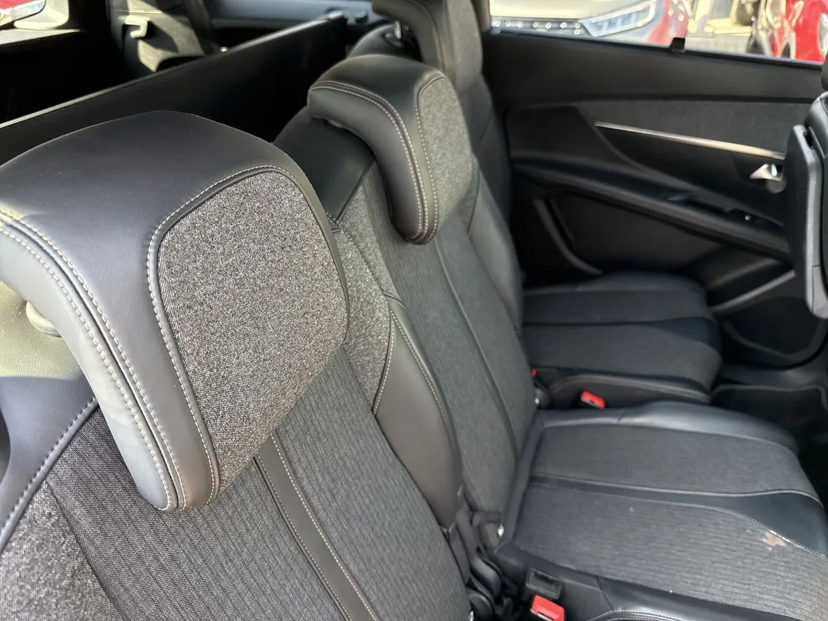 Peugeot 5008 1.6 Gt-Line 4x2 At 5p año 2019