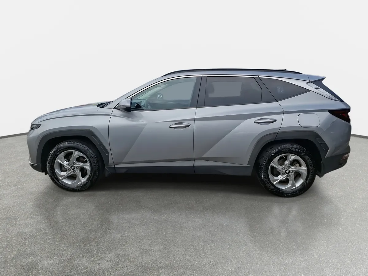 Hyundai Tucson 1.6 Nx4 Plus 2wd At 5p año 2023
