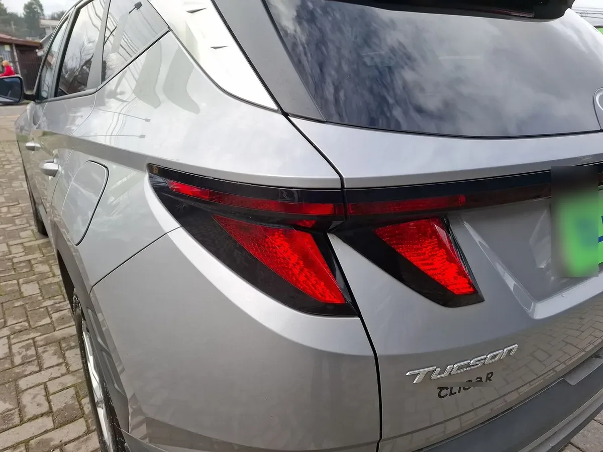 Hyundai Tucson 1.6 Nx4 Plus 2wd At 5p año 2023