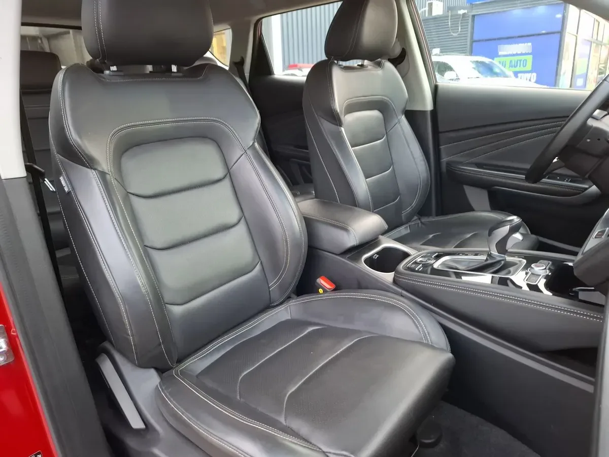 Jetour X70 1.5t Glx 4x2 At 5p año 2023
