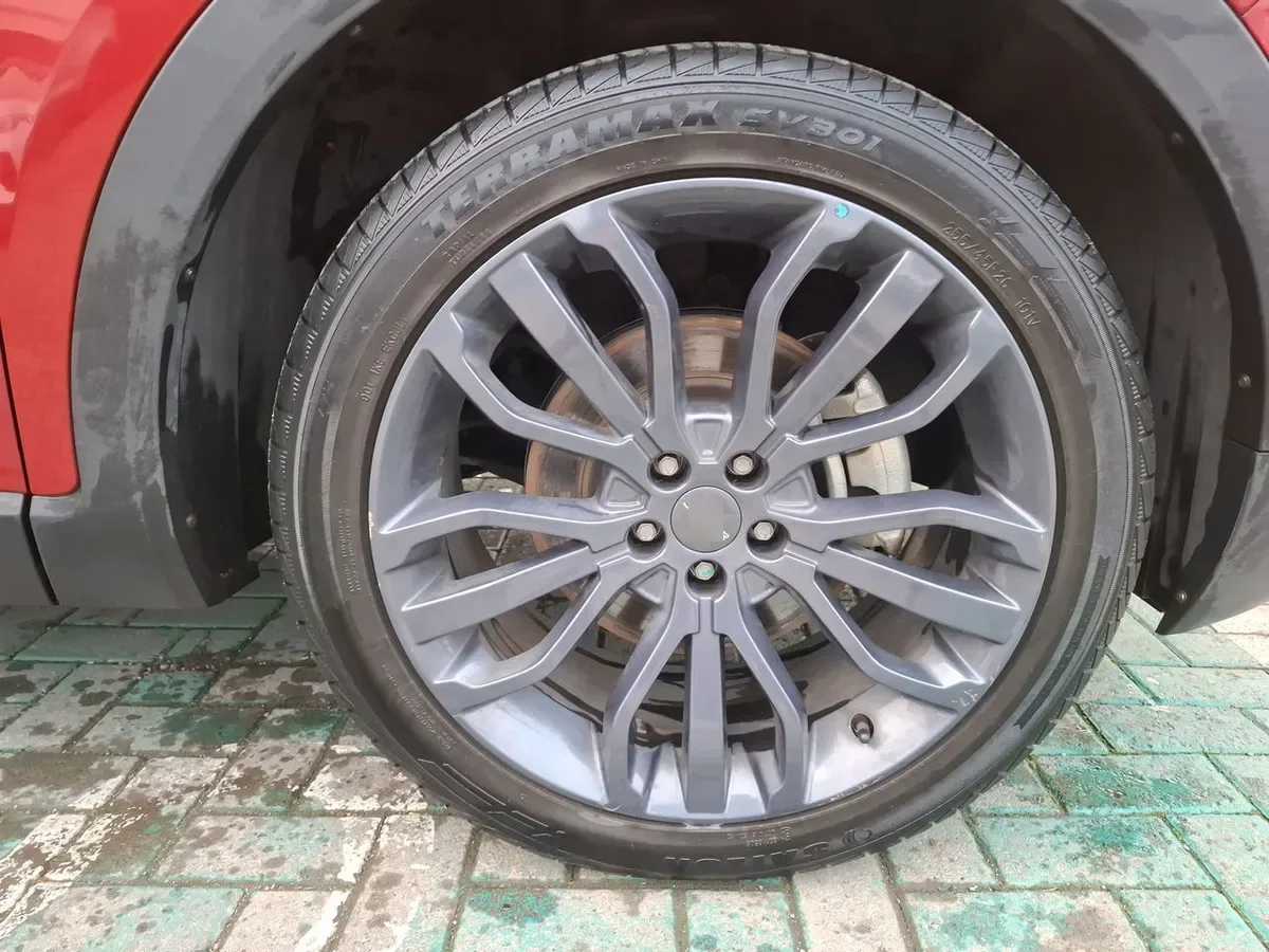Jetour X70 1.5t Glx 4x2 At 5p año 2023